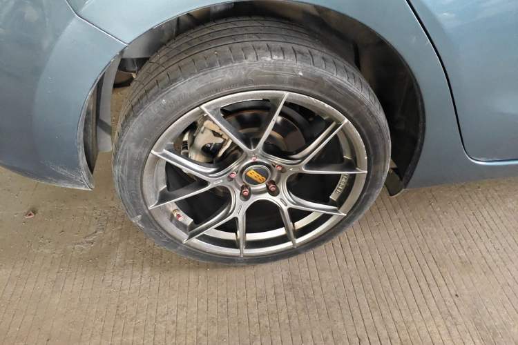 Used Mazda Mazda 3 Axela 2017 Hatchback 2.0L Automatic Luxury Model Emission Standard China V