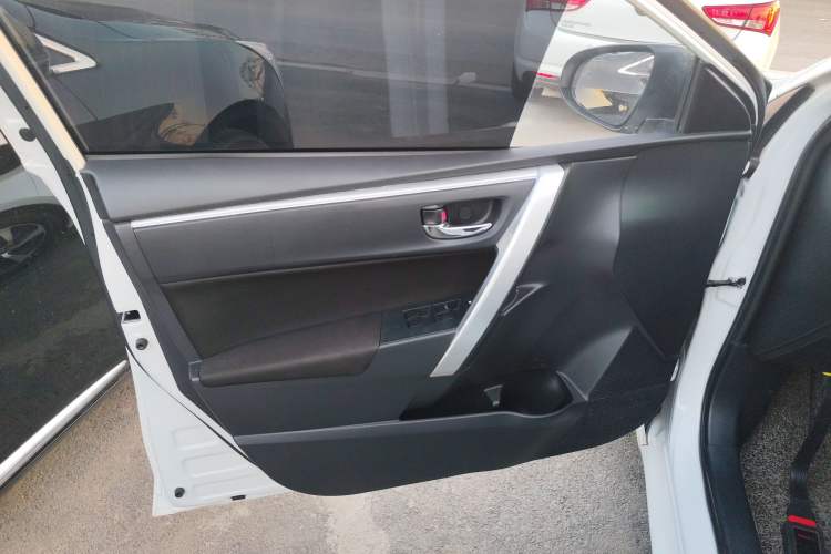 Used Toyota Levin 2017 Revised 185T CVT Elite Edition China V Standard
