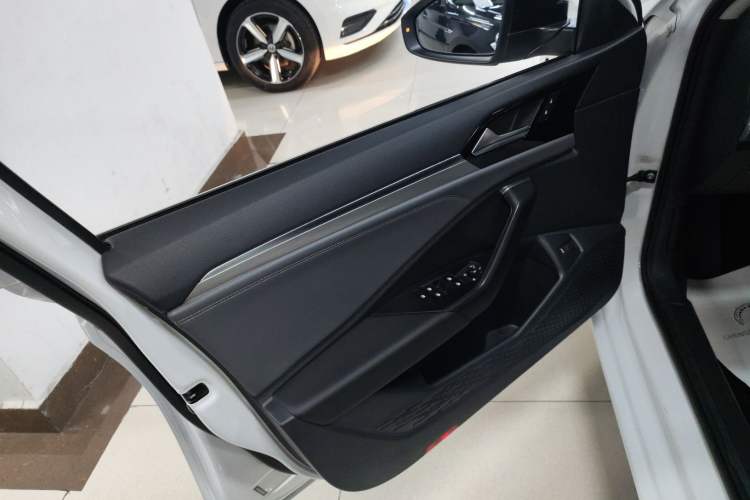 Used Volkswagen Sagitar 2020 280TSI DSG Comfort Version China VI Standard
