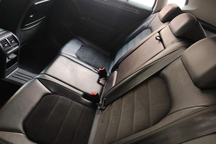 Used Volkswagen Golf Sportsvan 2018 280TSI Automatic Luxury Model
