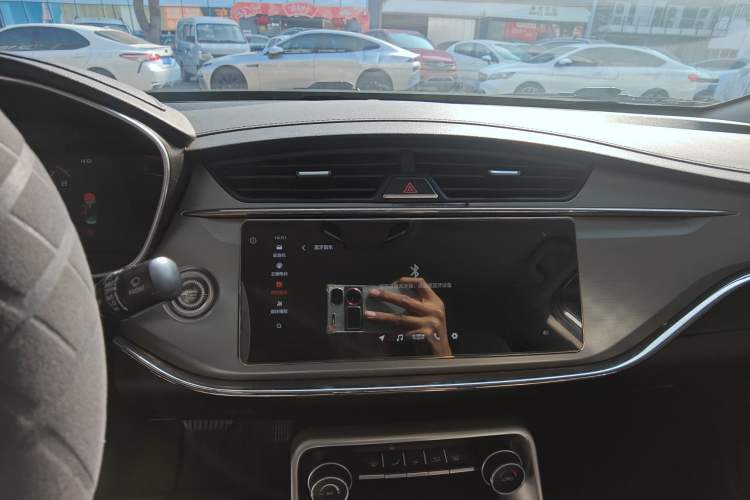 Used Geely Auto Binray 2018 14T CVT Colorful Edition
