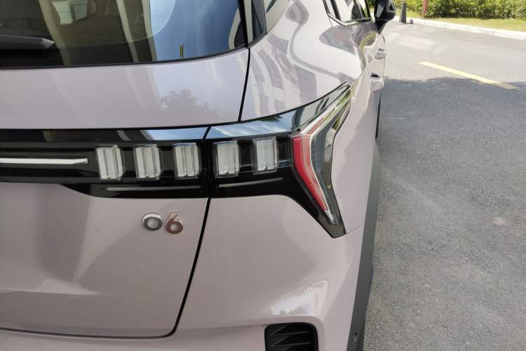 Used Lynk & Co 06 2023 Remix 1.5T Shero
