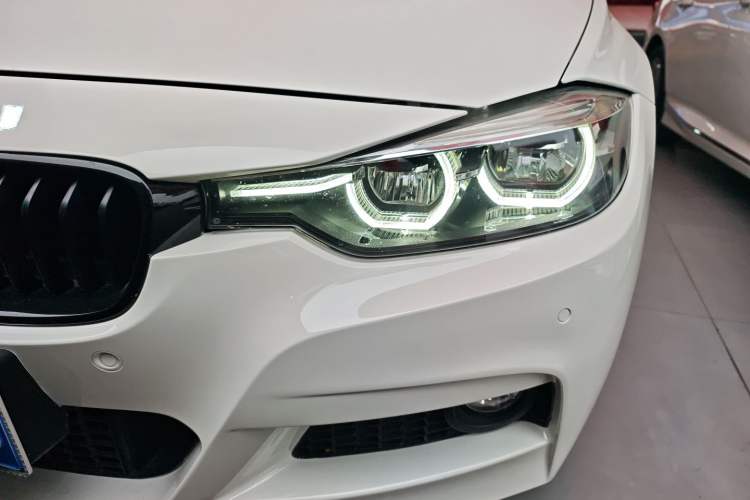 Used BMW 3 Series 2019 320i M Sport Night Edition
