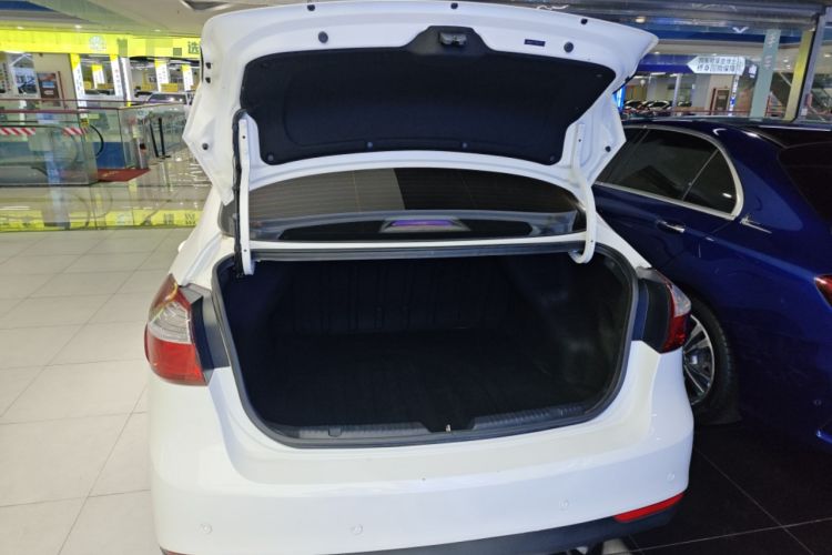 Used Kia K3 2016 1.6L Automatic GL
