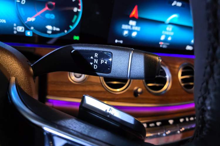 Used Mercedes-Benz E-Class New Energy 2021 E 350 e L Plug-in Hybrid Sedan