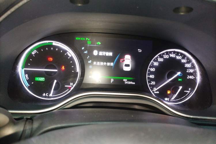 Used Toyota Avalon 2019 Dual-Engine 2.5L XLE Prestige Version China VI Standard
