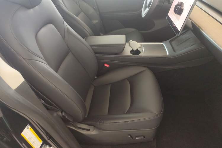 Used Tesla Model Y 2022 Rear-Wheel-Drive Version