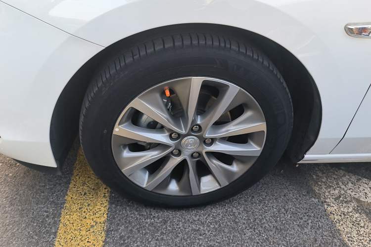 Used Buick GL6 2021 323T Mild Hybrid Connect Luxury Model
