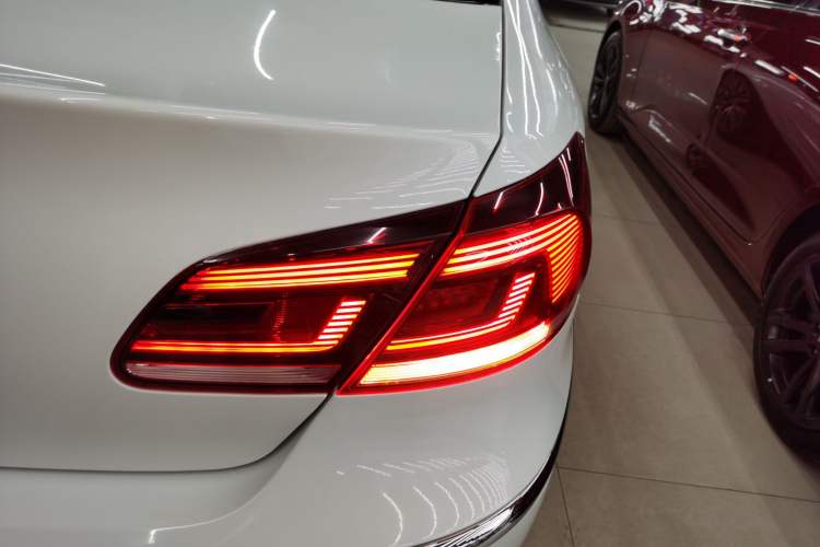 Used Volkswagen FAW-Volkswagen CC 2016 1.8TSI Luxury Model
