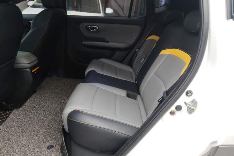 Used AION Y 2022 70 Intelligent Edition Lithium Iron Phosphate
