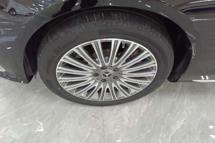 Used Mercedes-Benz E-Class 2023 Updated E 300 L Fashion Edition