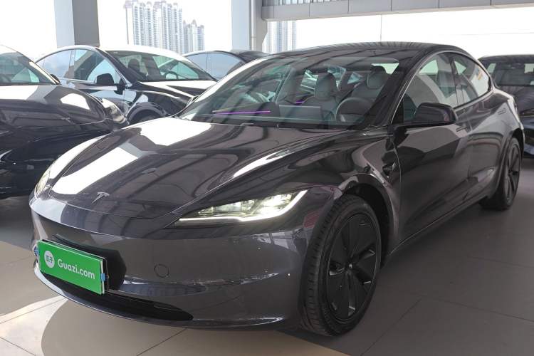 Used Tesla Model 3 2025 Rear-Wheel-Drive Version