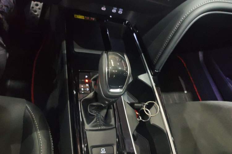 Used Toyota Camry 2024 Dual-Motor 2.0HS Sport Edition
