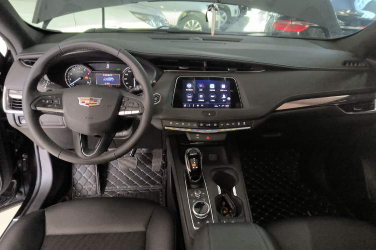 Used Cadillac XT4 2021 28T Two-Wheel Drive Tech Edition
