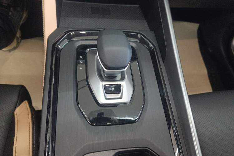 Used Geely Auto Haoyue PRO 2024 1.5T DCT Crosswise Edition