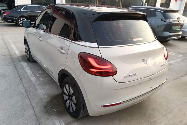 Used Wuling Bingo 2024 333 km Enjoyment Version
