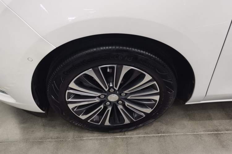 Used Buick GL8 2022 ES Land Cruiser 653T Luxury Model