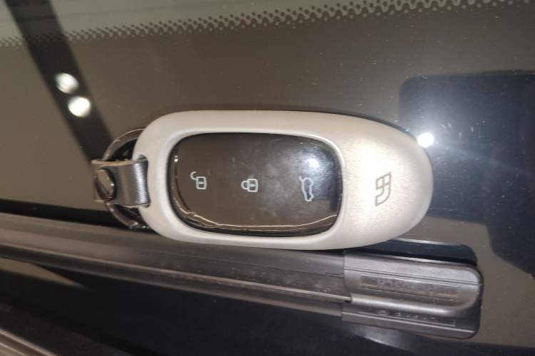 Used Li Auto ONE 2020 Extended-Range 6-Seater Version
