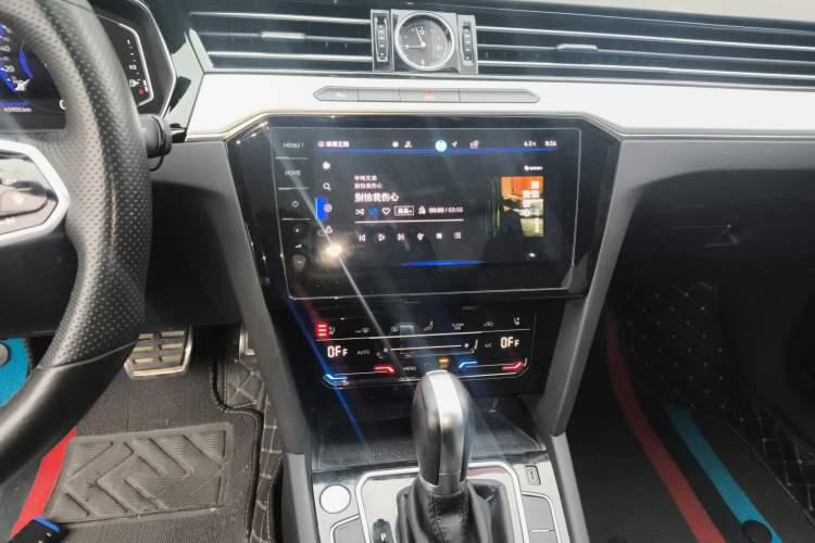 Used Volkswagen Magotan 2023 2 Million Units Commemorative Edition 330TSI DSG Luxury Version
