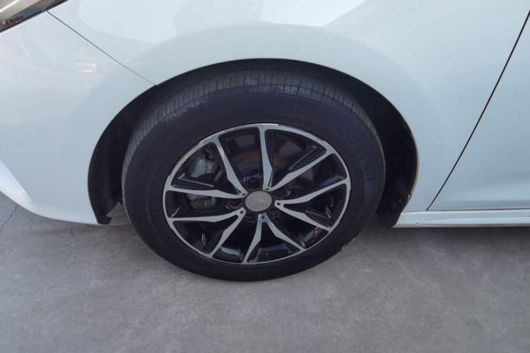 Used BYD Song MAX 2017 1.5T Automatic Smart Connect Elite 7-Seater
