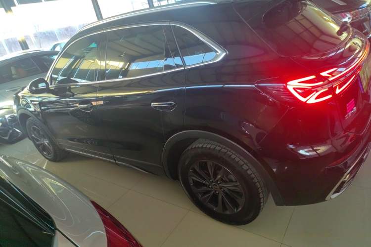 Used Hongqi HS5 2025 2.0T Two-Wheel Drive Flagship Pro Edition
