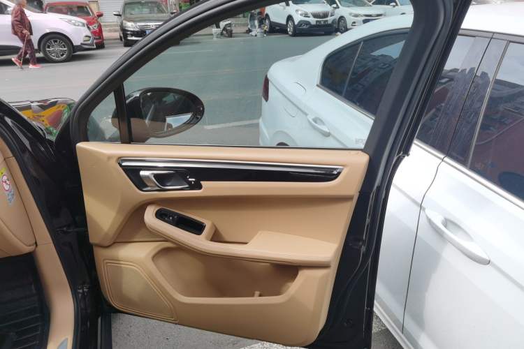 Used Porsche Macan 2017 Macan S 3.0T
