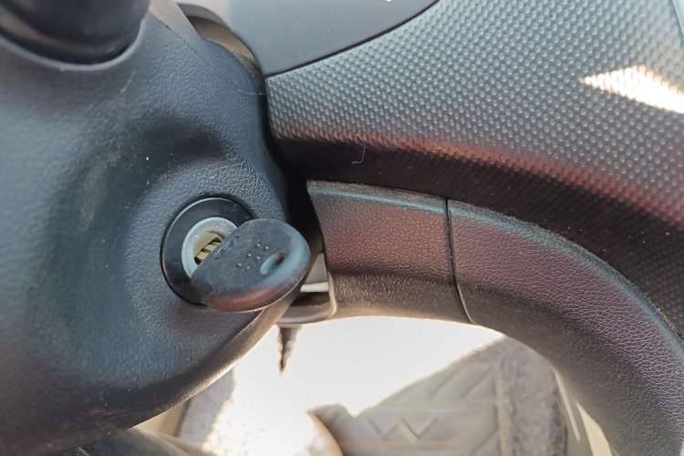 Used Hyundai Verna Ray 2014 1.4L Manual GLX