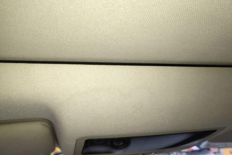 Used Jaguar XJ 2016 XJL 2.0T Two-Wheel-Drive Elegant Business Edition