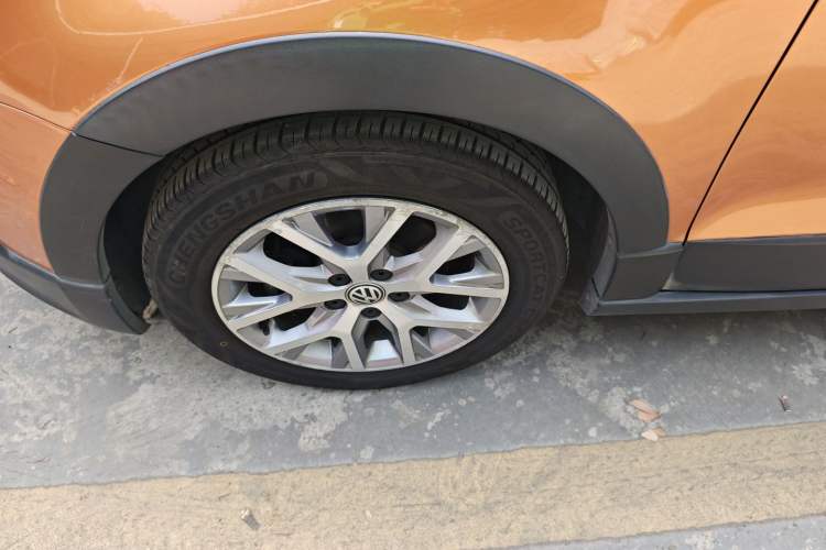 Used Volkswagen Polo 2014 1.6L Cross Polo Automatic