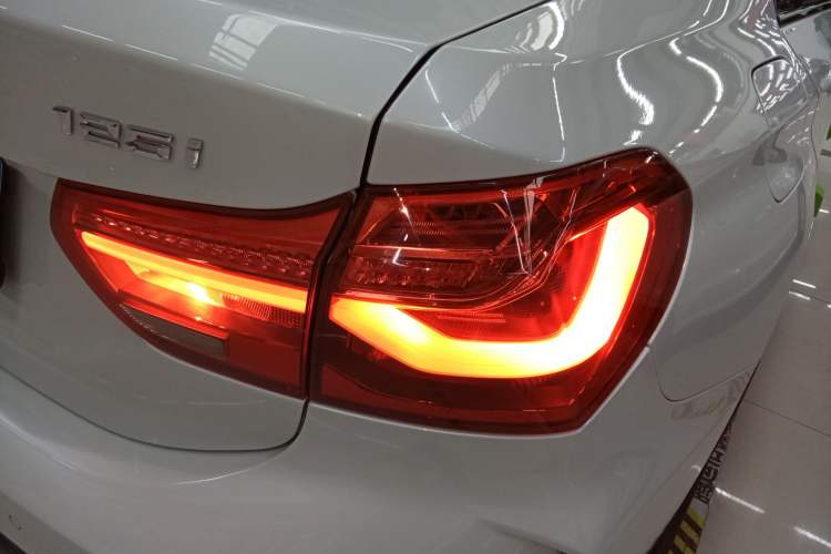 Used BMW 1 Series 2020 125i Leading Model M Sport Package