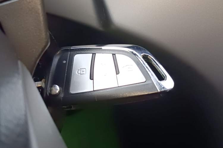 Used Ford Kuga 2015 1.5L GTDi Two-Wheel Drive Fashion Edition