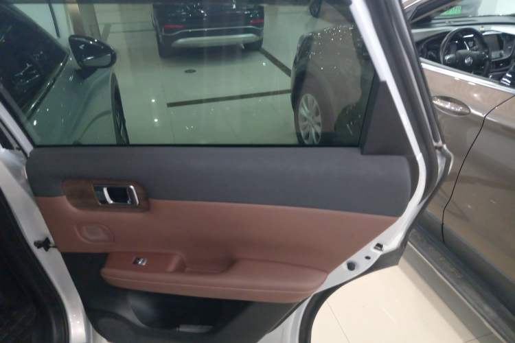 Used Wuling Xingguang S 2024 130 km Flagship Version
