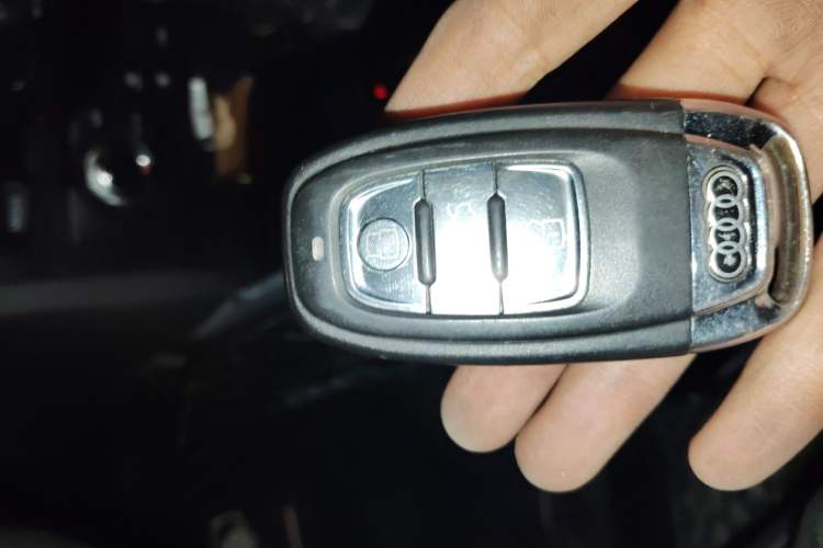 Used Audi A4L 2015 35 TFSI Automatic Standard Model
