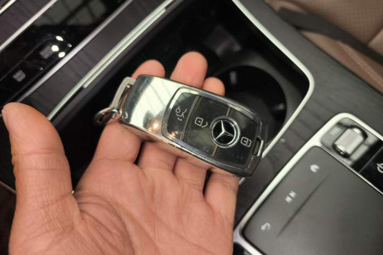 Used Mercedes-Benz E-Class 2023 E 300 L Sporty and Stylish Model