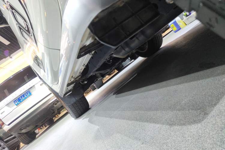 Used Toyota Prado 2018 3.5L Automatic TX-L with Rear-Mounted Spare Tire
