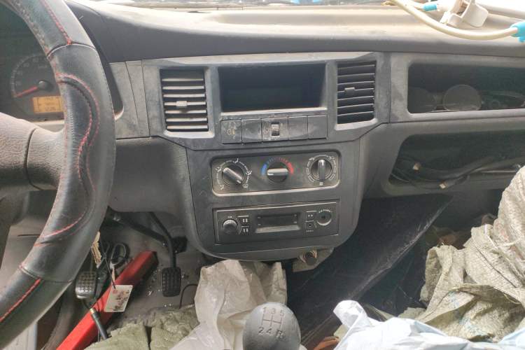 Used Wuling Zhiguang 2013 1.0L Practical Version