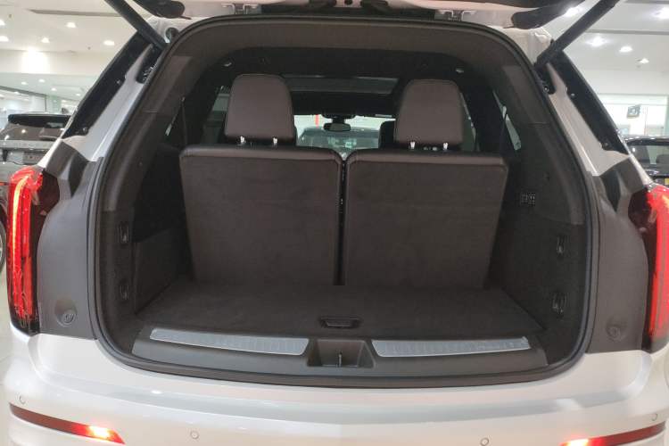 Used Cadillac XT6 2021 2.0T Six-Seater Four-Wheel-Drive Luxury Version