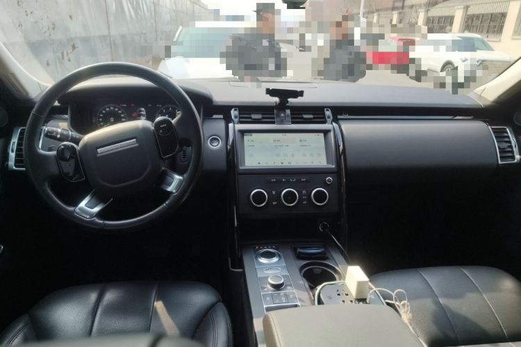 Used Land Rover Discovery 2019 3.0 SC V6 SE