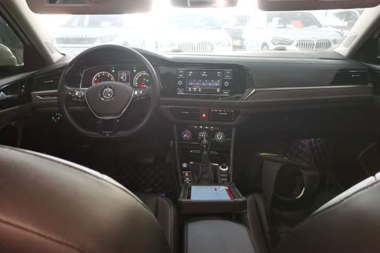 Used Volkswagen Sagitar 2020 200TSI DSG Comfort Version China VI Standard
