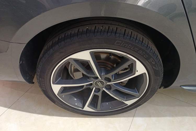 Used Audi A4L 2022 40 TFSI Fashion Dynamic Model
