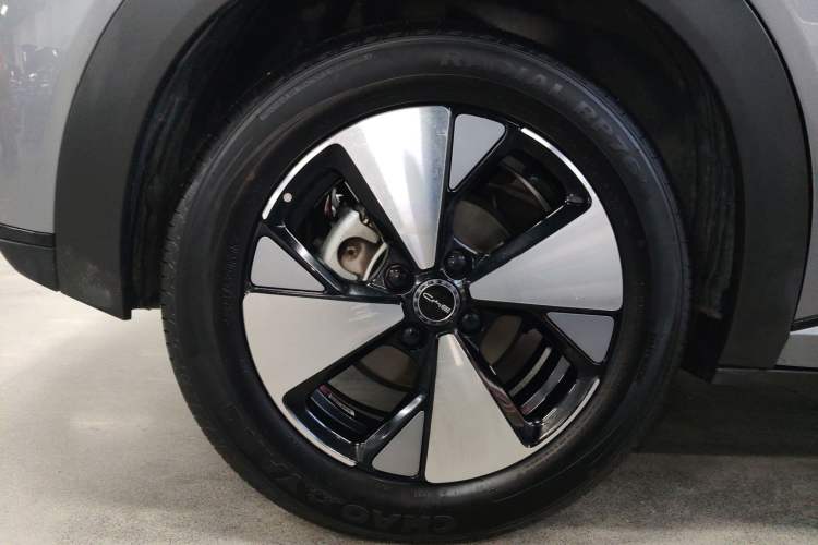 Used BYD Dolphin 2023 420 km Free Version
