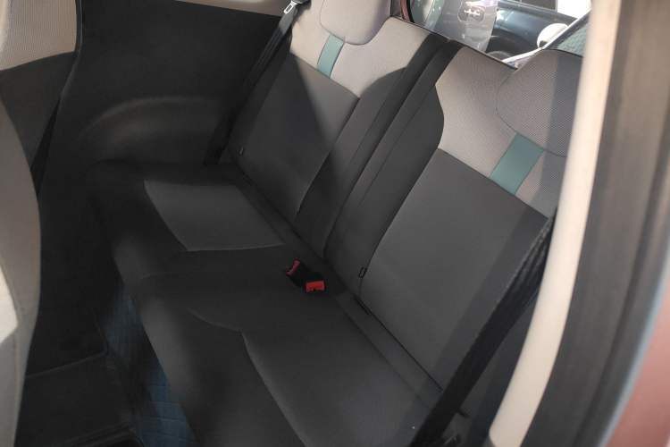 Used  Lumin 2023 301km Honey Dew Edition
