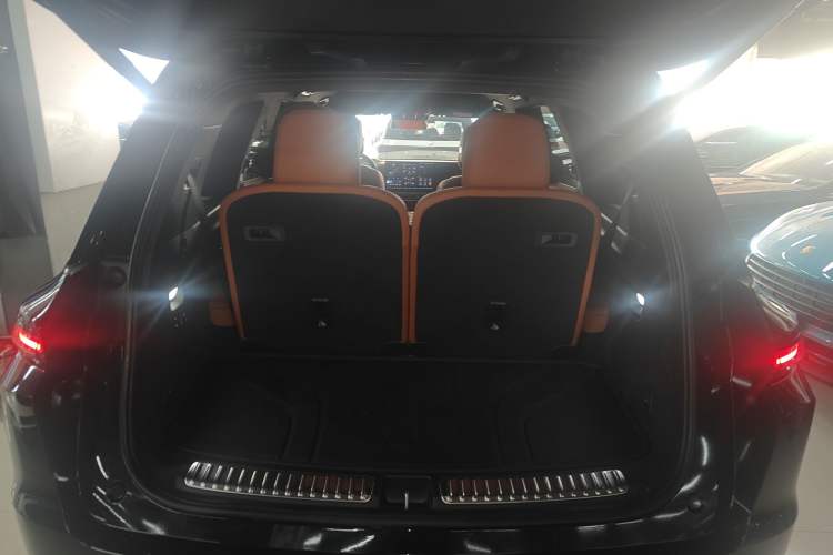 Used Li Auto L9 2023 Pro Model
