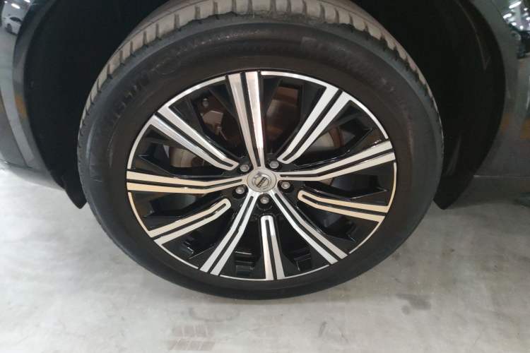 Used Volvo XC90 2020 T5 Smart Drive Luxury Edition 5 Seats
