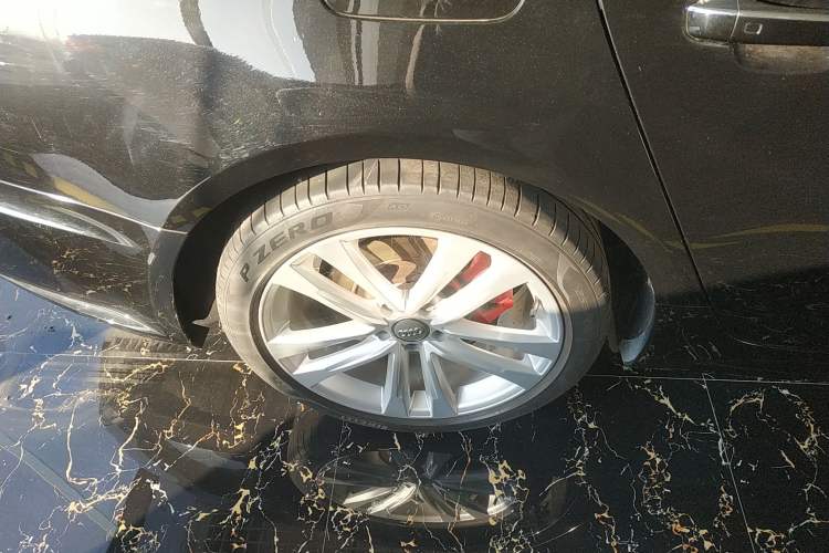 Used Audi A6L 2018 30th Anniversary Edition 45 TFSI quattro Sport model
