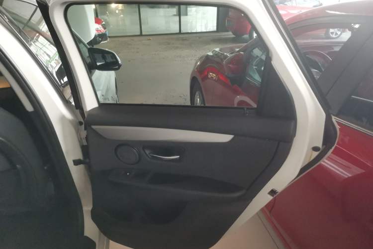 Used BMW 2 Series Active Tourer 2016 218i Fashion Model
