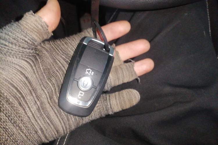 Used Ford Mondeo 2018 EcoBoost 180 Smart Control Fashion Model China V Standard