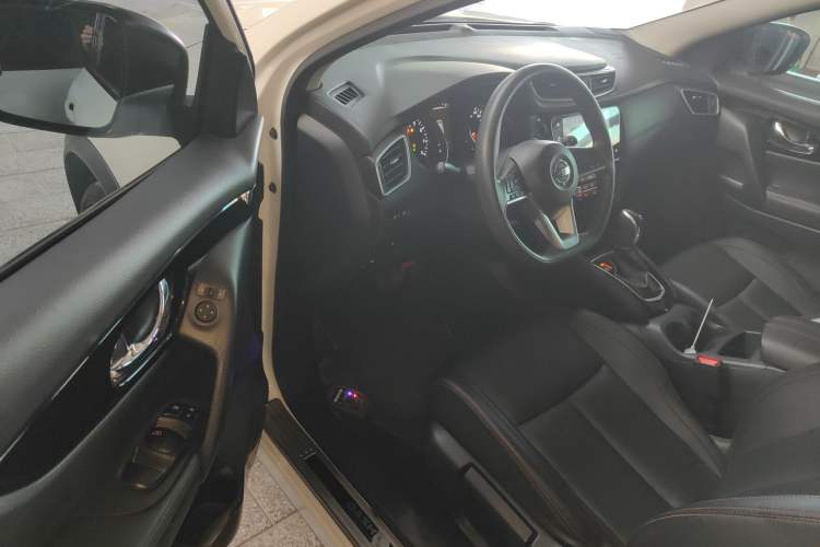 Used Nissan Qashqai 2022 2.0L CVT XV Smart Enjoyment Version