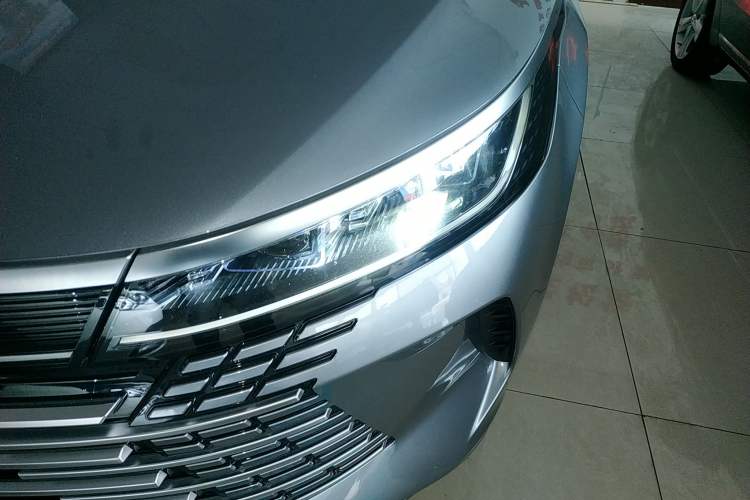 Used BYD Destroyer 05 2024 HONOR Edition DM-i 55KM Luxury Model
