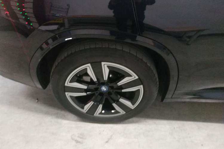 Used BMW iX3 2024 Leading Model